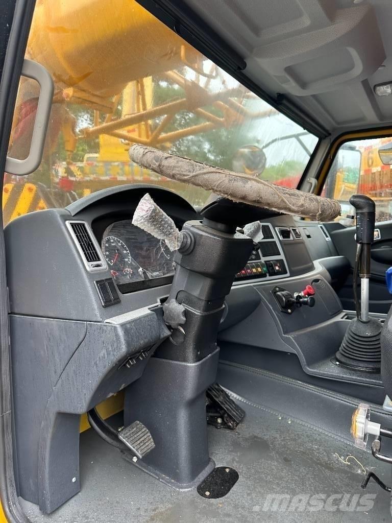 XCMG QY25KC Mobil daruk