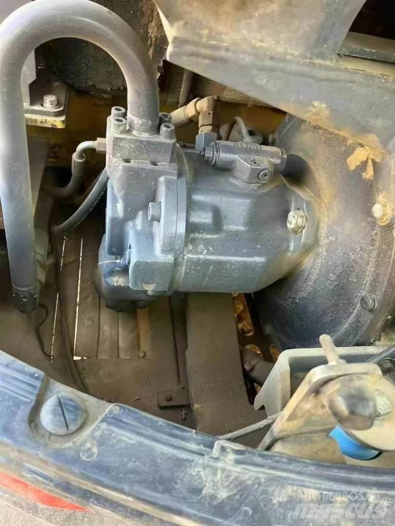 XCMG XE 60 DA Mini kotrók < 7t