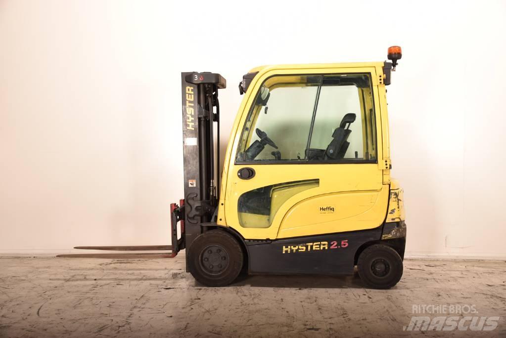Hyster J 2.5 XN Elektromos targoncák