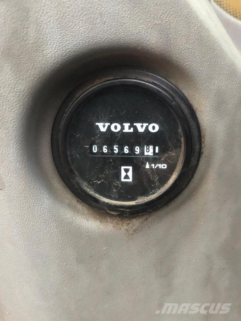 Volvo ECR 235 E Lánctalpas kotrók