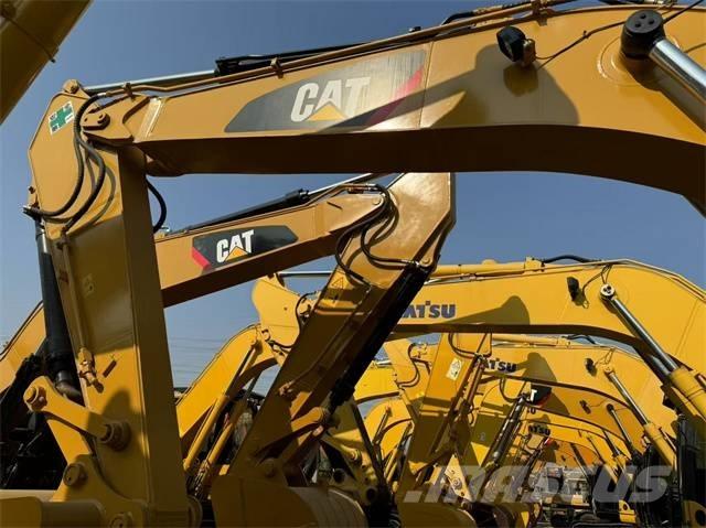 CAT 325 D L Lánctalpas kotrók
