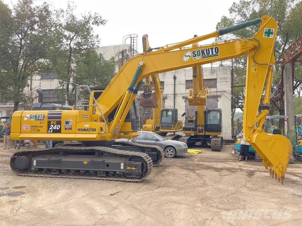 Komatsu PC240-8 Lánctalpas kotrók