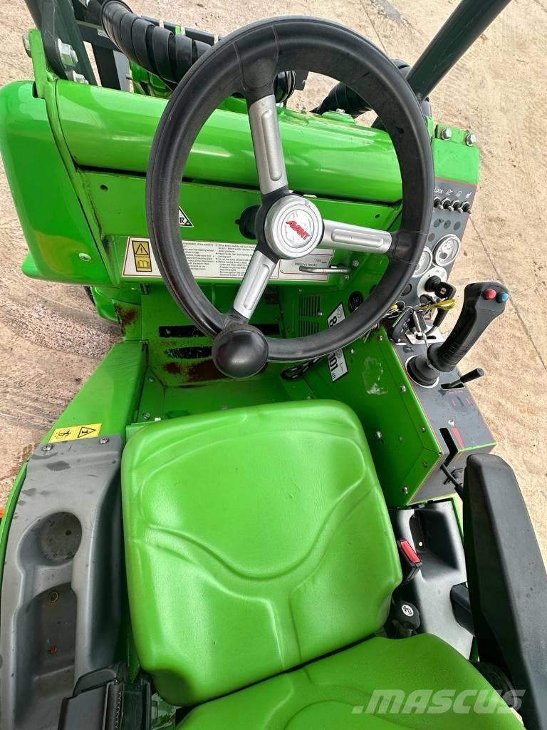 Avant 423 Univerzális rakodók