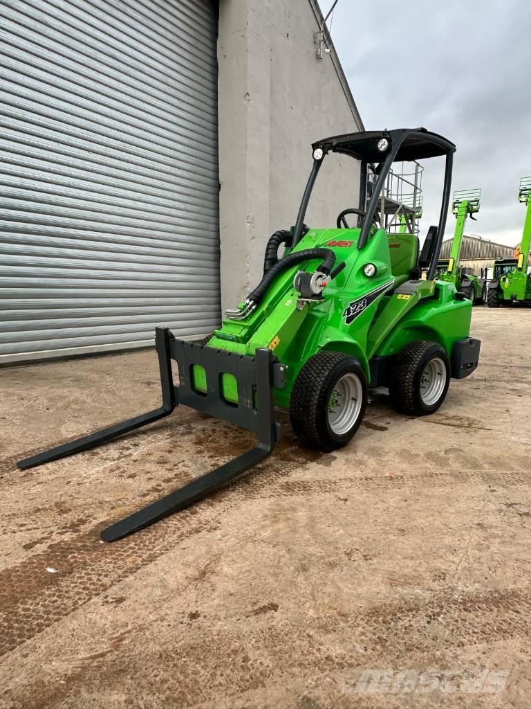 Avant 423 Univerzális rakodók