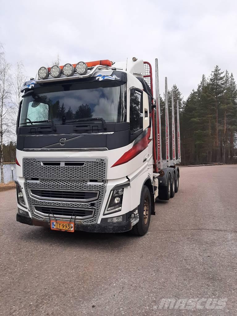Volvo FH 16 Rönkszállító teherautók