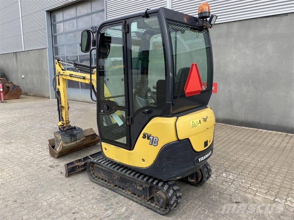 Yanmar SV18 Gumikerekes kotrók