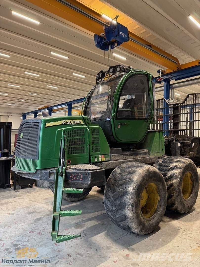 John Deere 1210E Kihordók