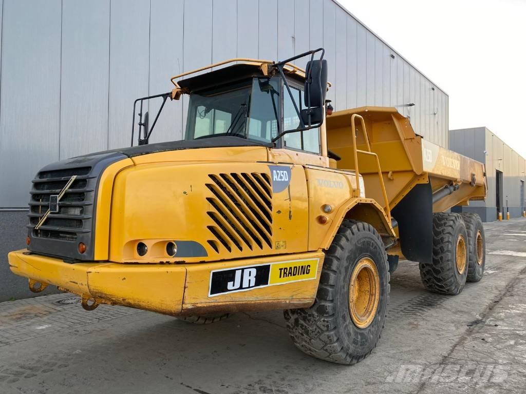 Volvo A 25 D Csuklósdömperek
