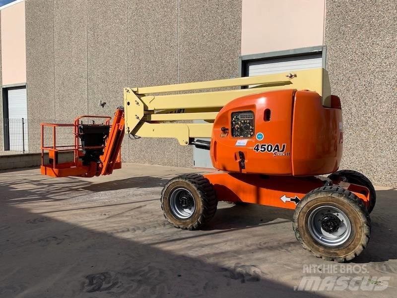 JLG 450 AJS II Karos emelők