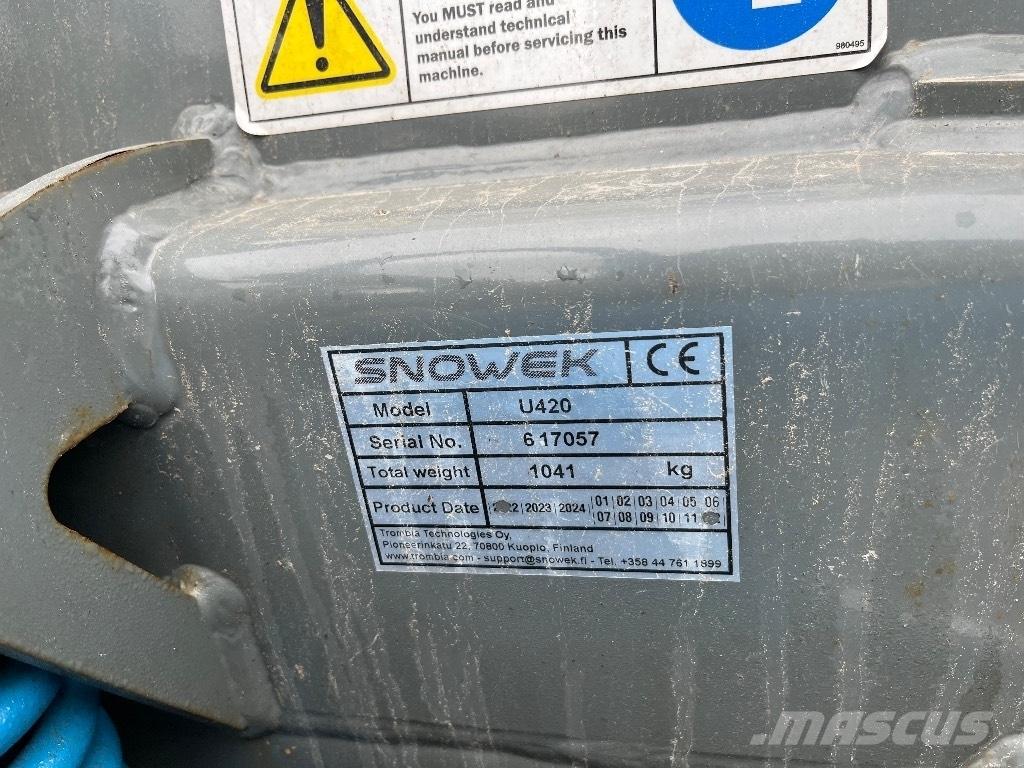 Snowek U420 Hóeltakarítók