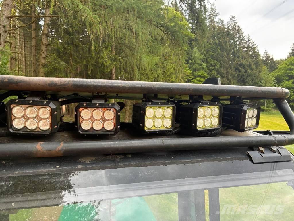 Timberjack 1270D Betakarítók