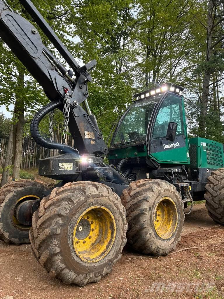 Timberjack 1270D Betakarítók