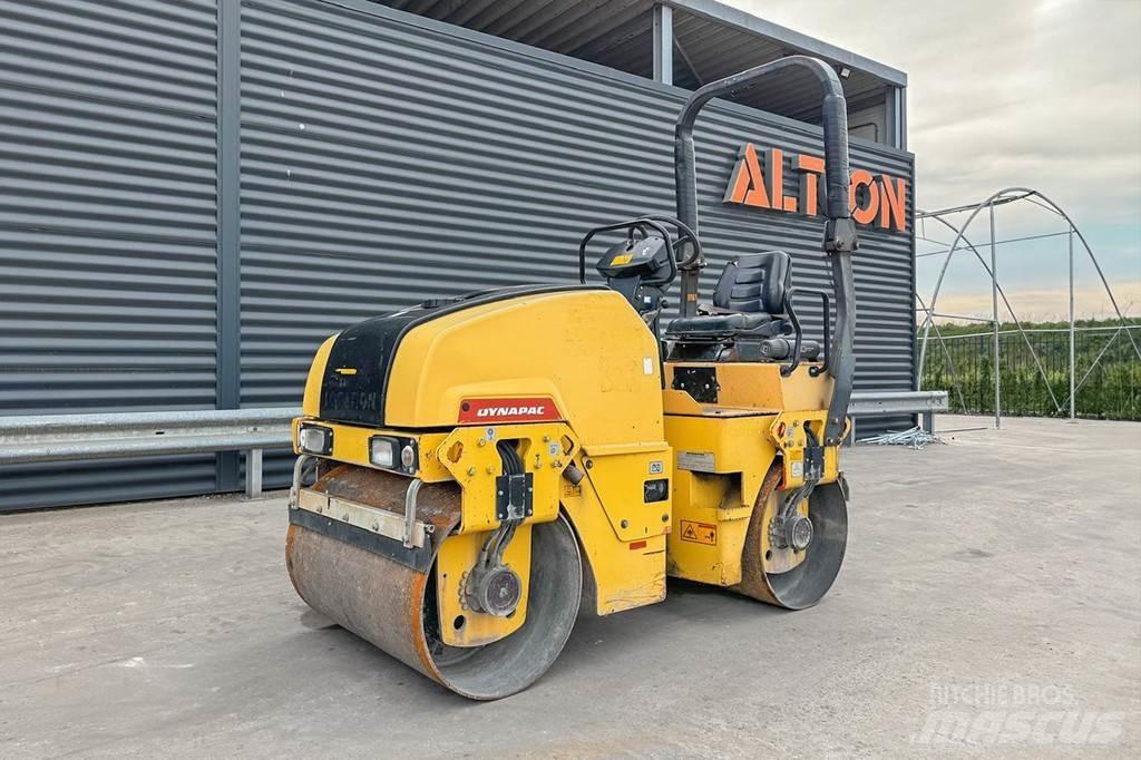 Dynapac CC1100 Ikerdobos hengerek