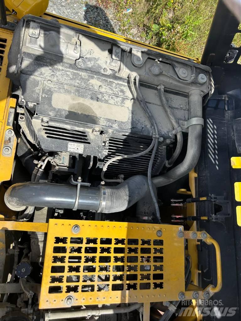 Komatsu PC360LC-11 Lánctalpas kotrók