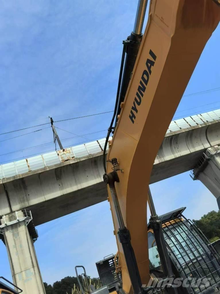 Hyundai 520VS Lánctalpas kotrók