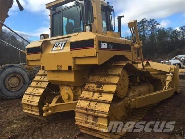 CAT D 6 R lánctalpas dózerek