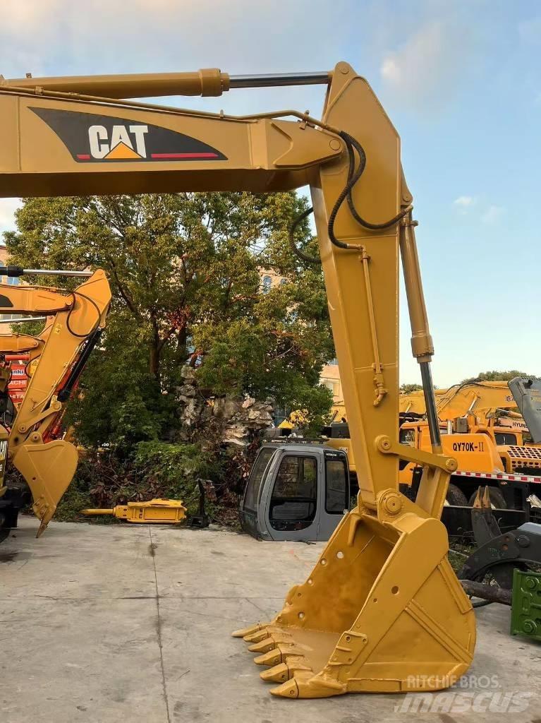CAT 320 C L Lánctalpas kotrók