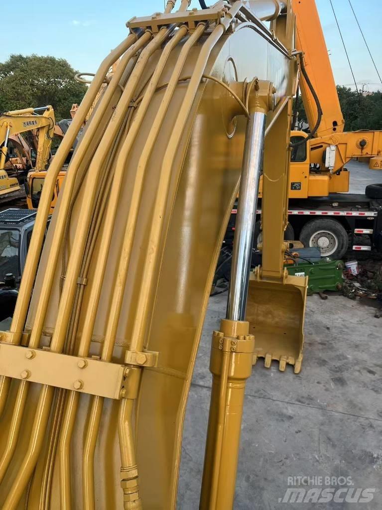 CAT 320 C L Lánctalpas kotrók