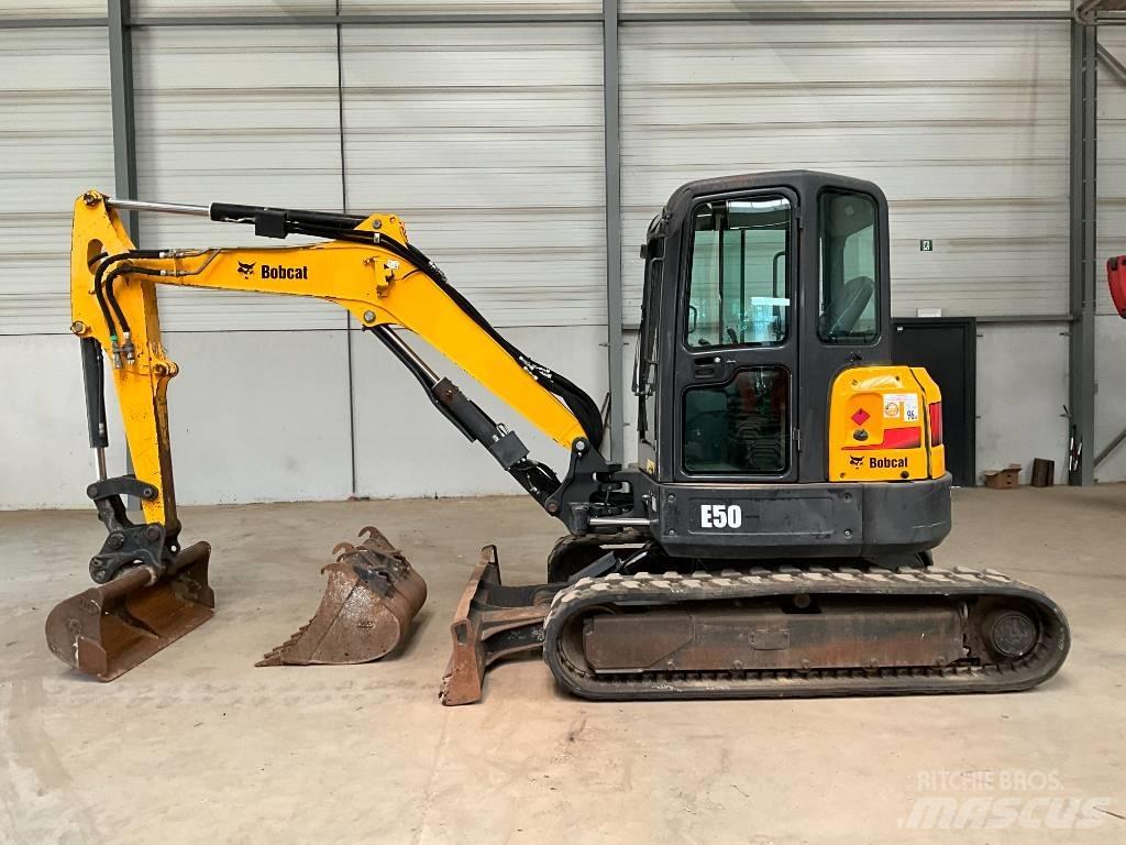 Bobcat E 50 Mini kotrók < 7t