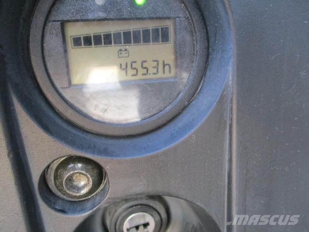 Still EXU16 Alacsony emelőkocsi