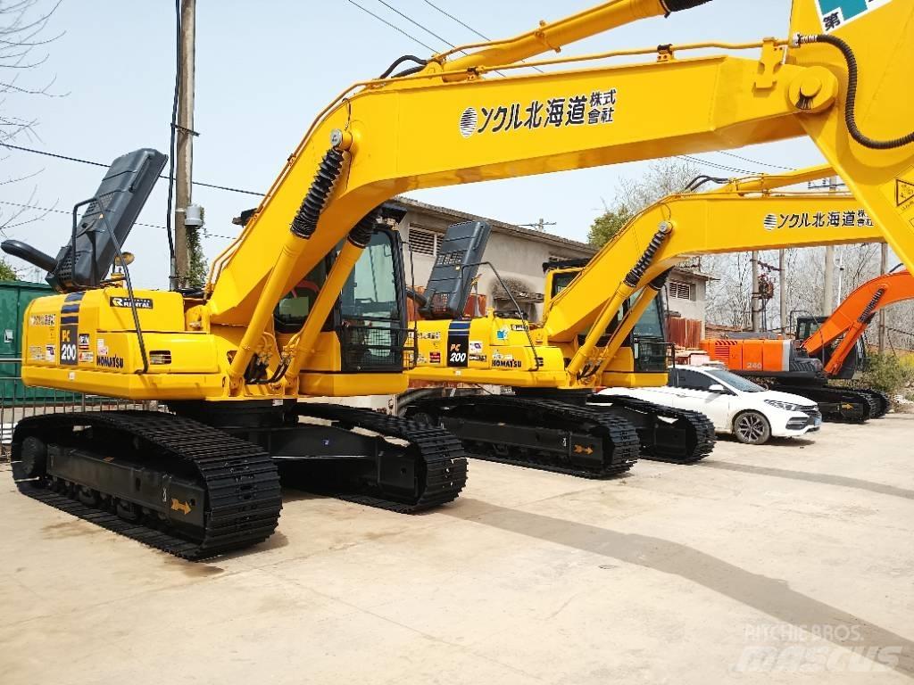 Komatsu PC 200 Lánctalpas kotrók