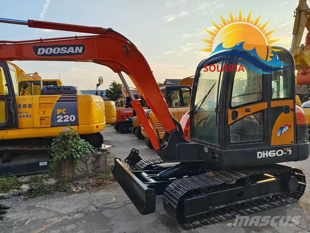Doosan DH 60-7 Mini kotrók < 7t