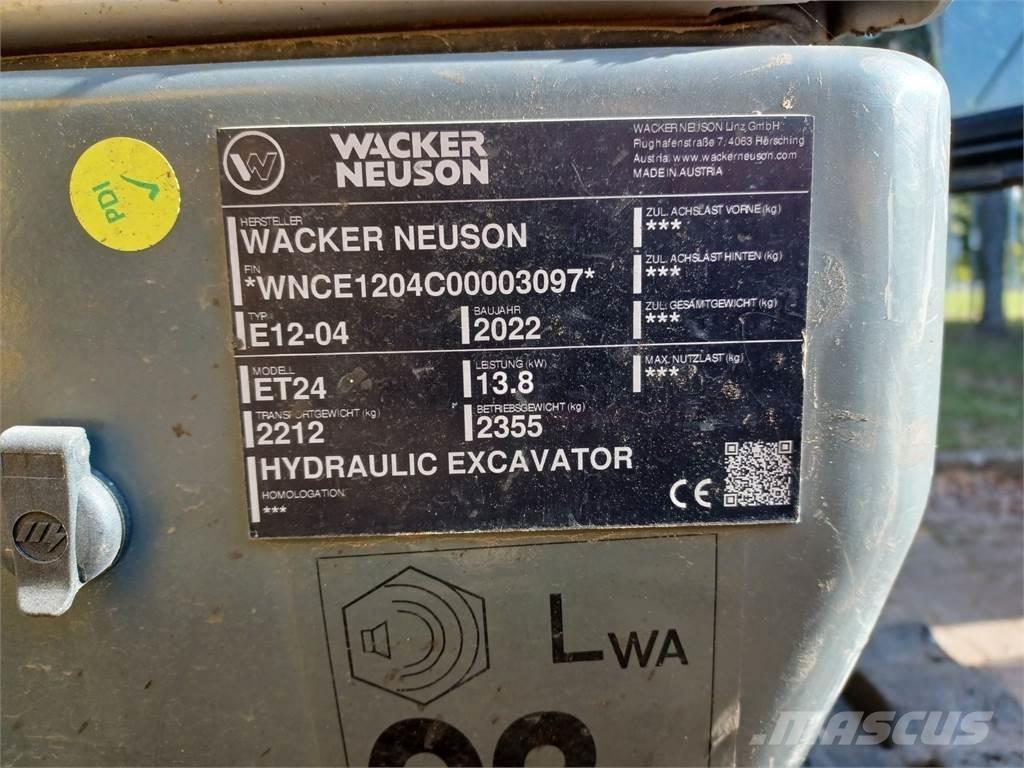 Wacker Neuson ET24 Lánctalpas kotrók