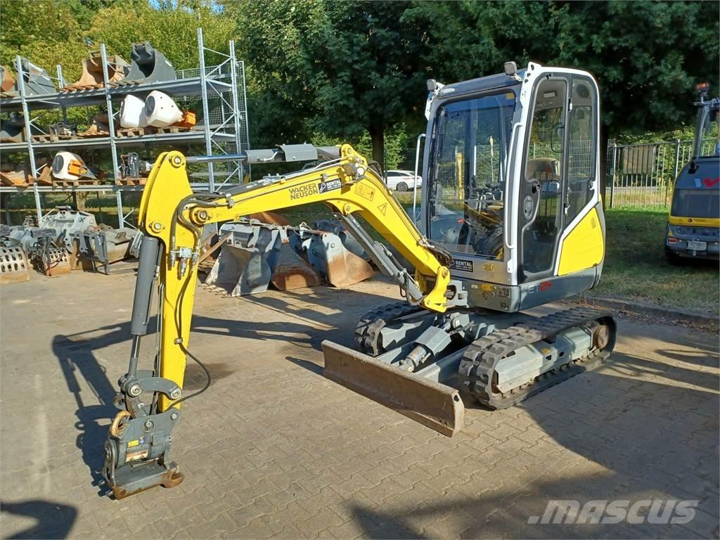 Wacker Neuson ET24 Lánctalpas kotrók