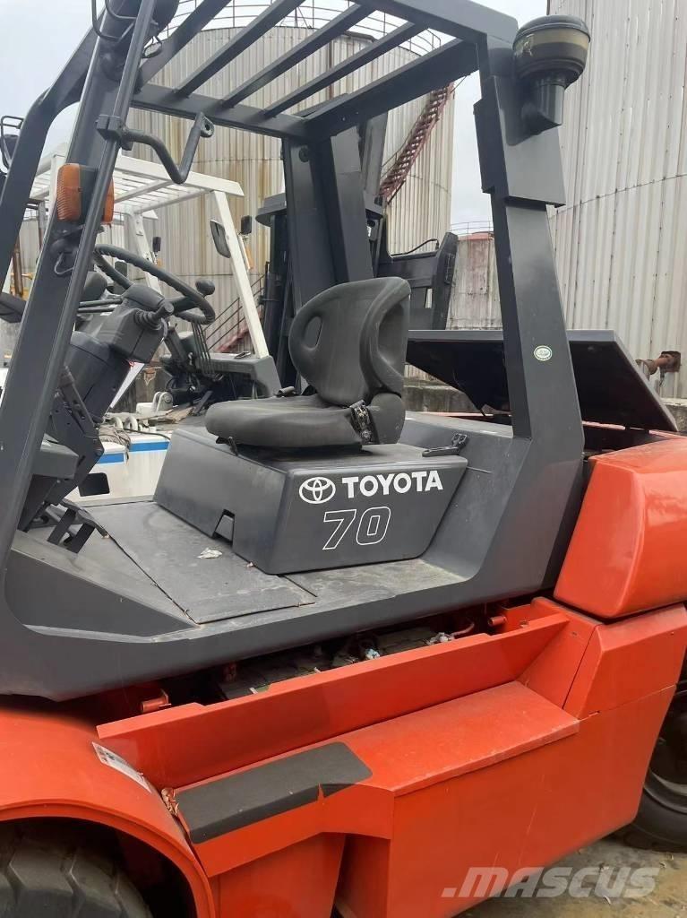 Toyota 7 Ton Dízel targoncák