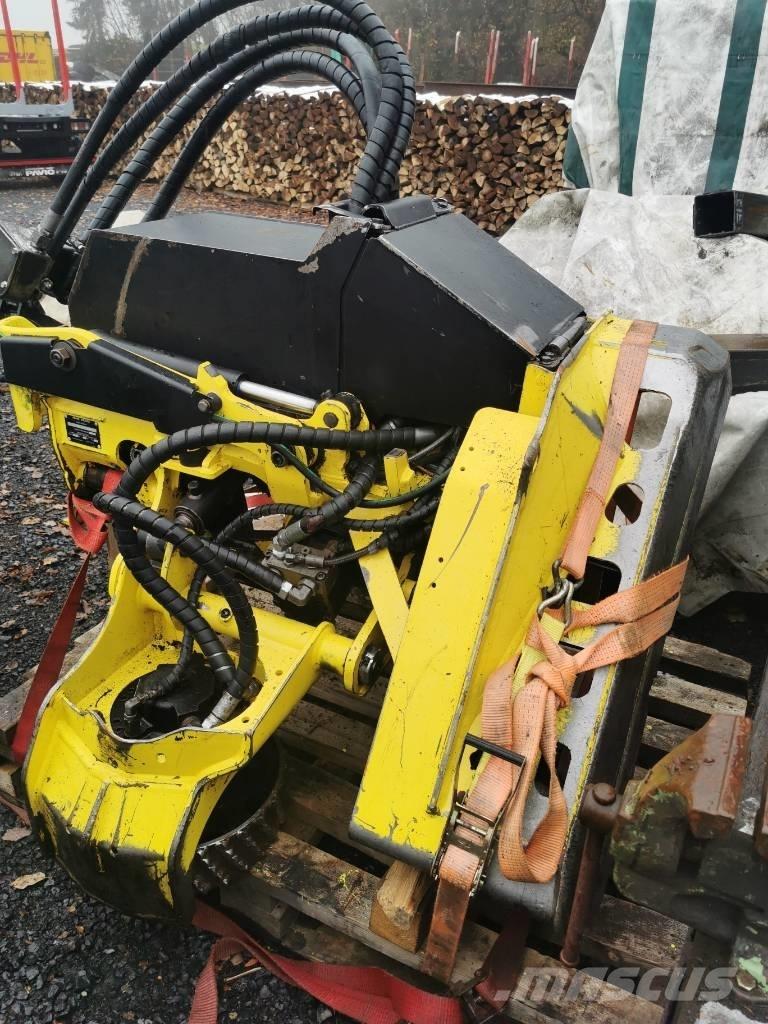 John Deere H 415 Betakarító fejek