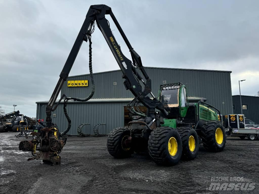 John Deere 1470 G Betakarítók