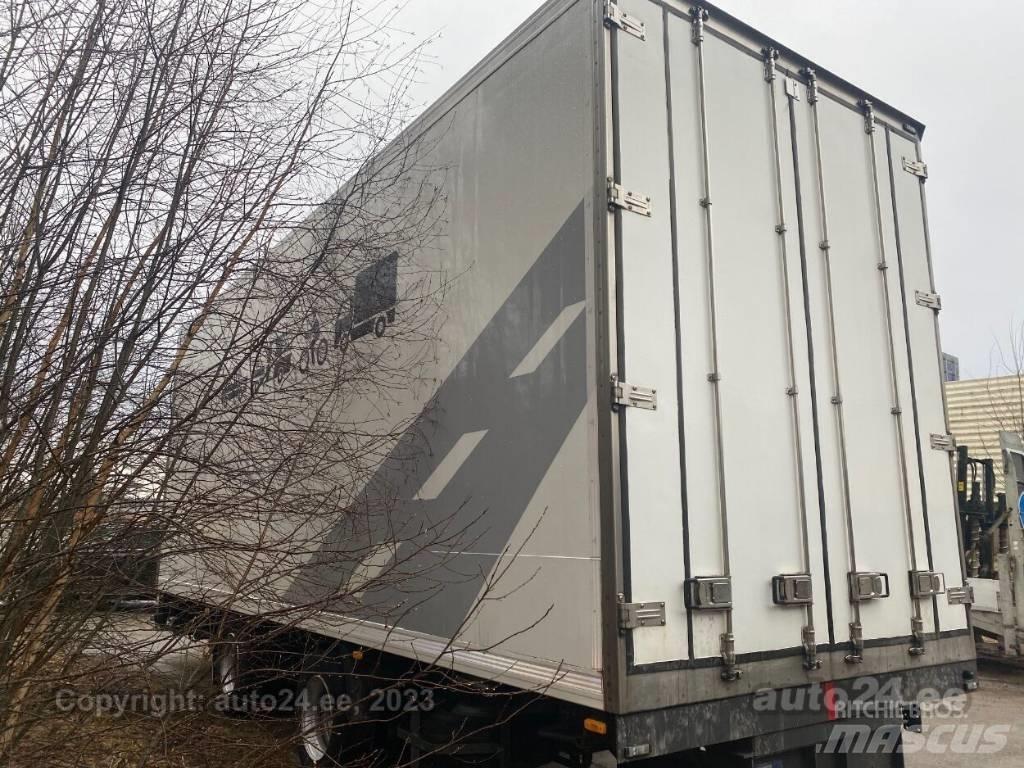 Jumbo TM 200E Dobozos pótkocsik