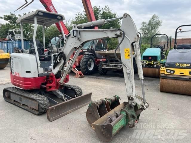 Takeuchi TB 23 Mini kotrók < 7t
