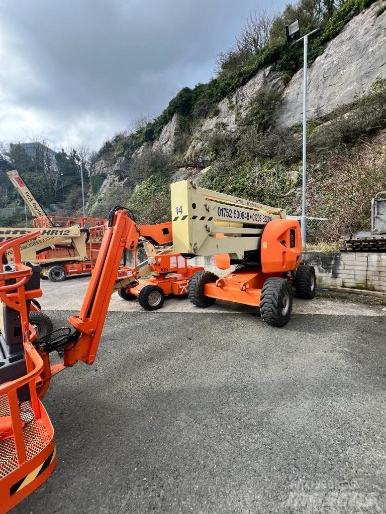 JLG AJ450 Karos emelők