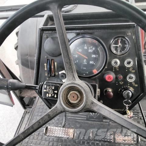 Valtra Valmet 905 Traktorok