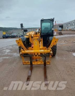 JCB 540-140 Teleszkópos rakodók