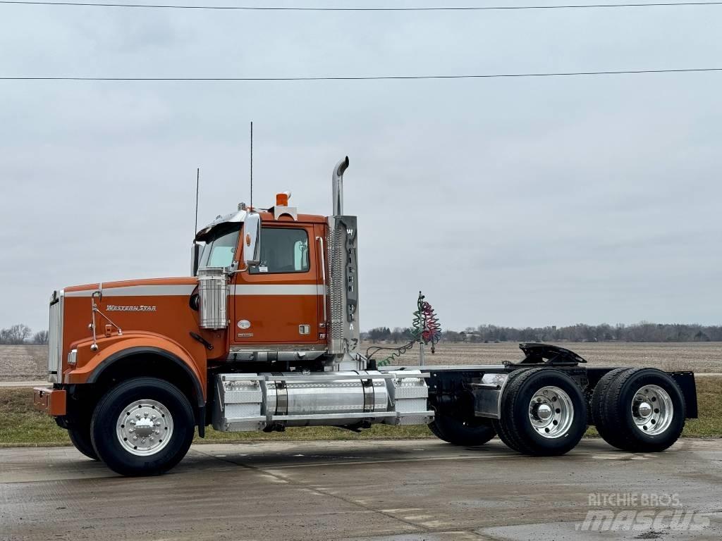 Western Star 4900 Nyergesvontatók