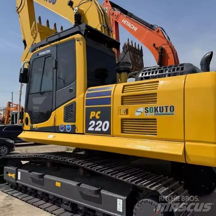 Komatsu PC220-8 Lánctalpas kotrók