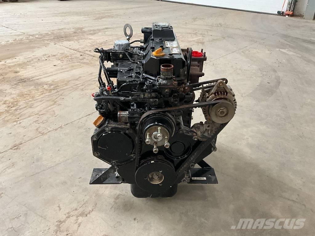 Yanmar 4TNV98 Motorok