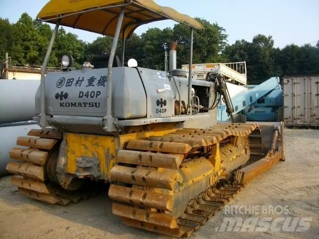 Komatsu D 40 P lánctalpas dózerek