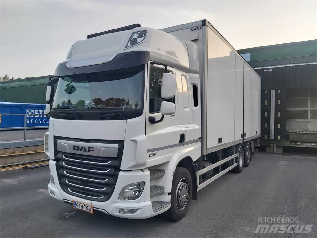 DAF CF 480 FAN 6X2 Dobozos teherautók