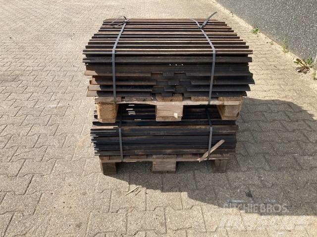  Stålbånd 150mm Lánctalpak, láncok és futóművek