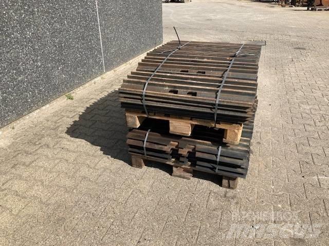  Stålbånd 150mm Lánctalpak, láncok és futóművek