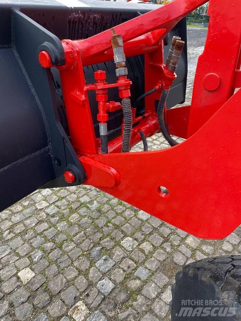 Manitou AS90 Gumikerekes homlokrakodók