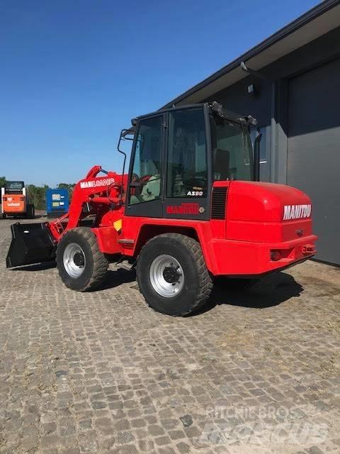 Manitou AS90 Gumikerekes homlokrakodók