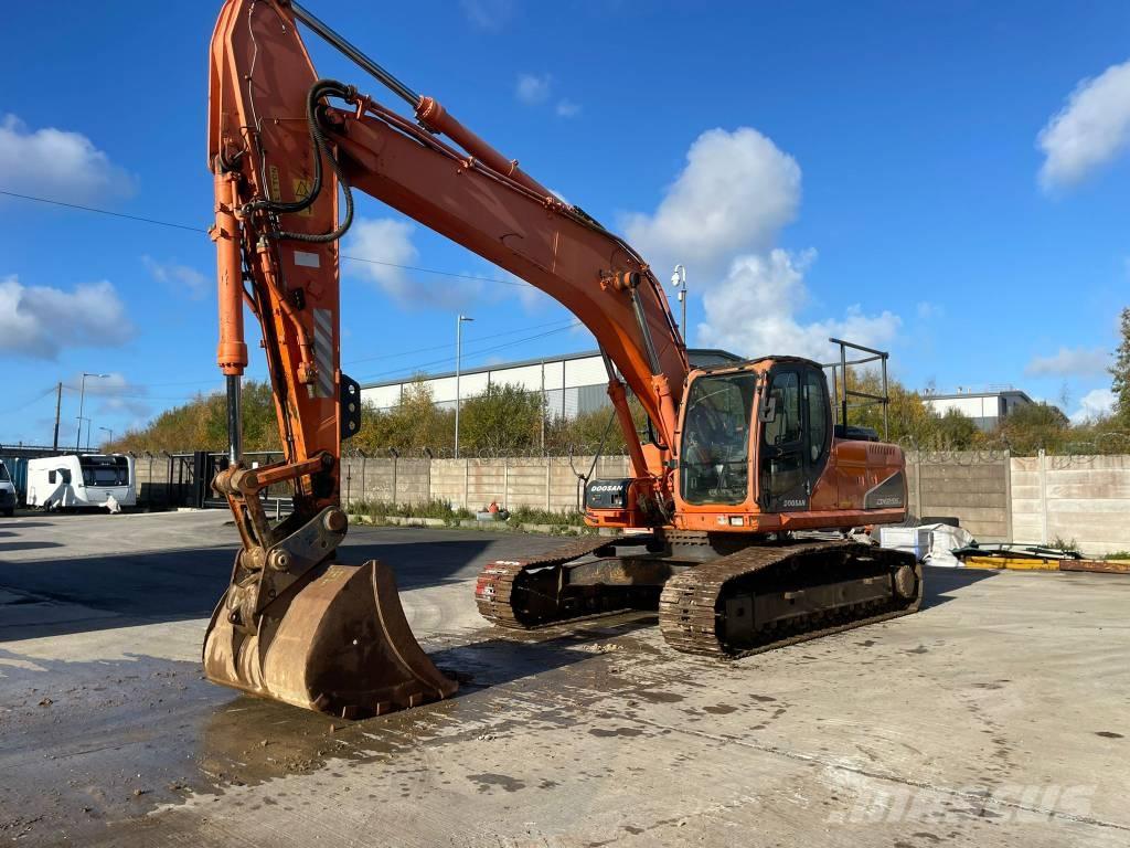 Doosan DX 255 LC Lánctalpas kotrók