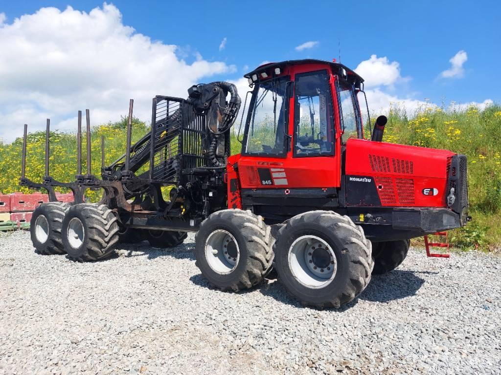 Komatsu 845 Kihordók