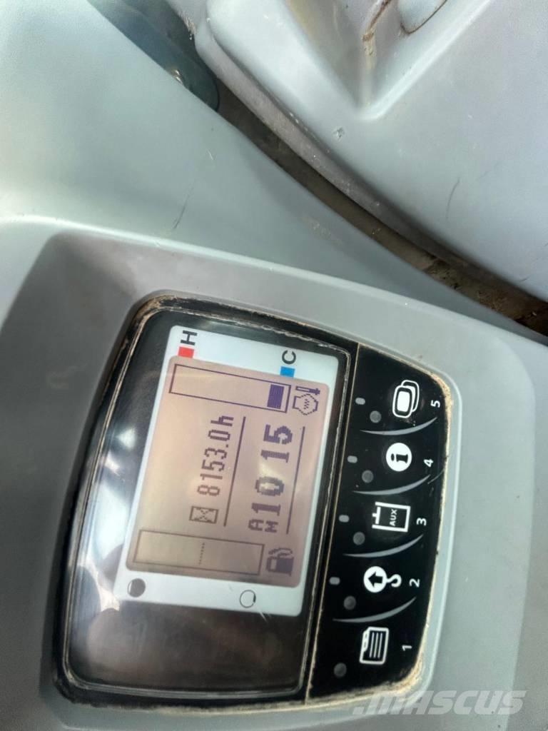 Kubota KX 080-4 Közepes (midi) kotrók 7 t - 12 t