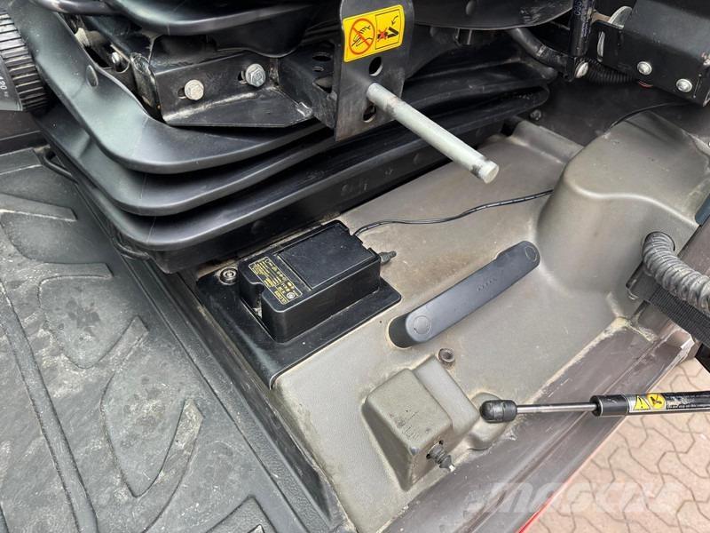 Manitou 2550 Teleszkópos gumikerekes rakodók