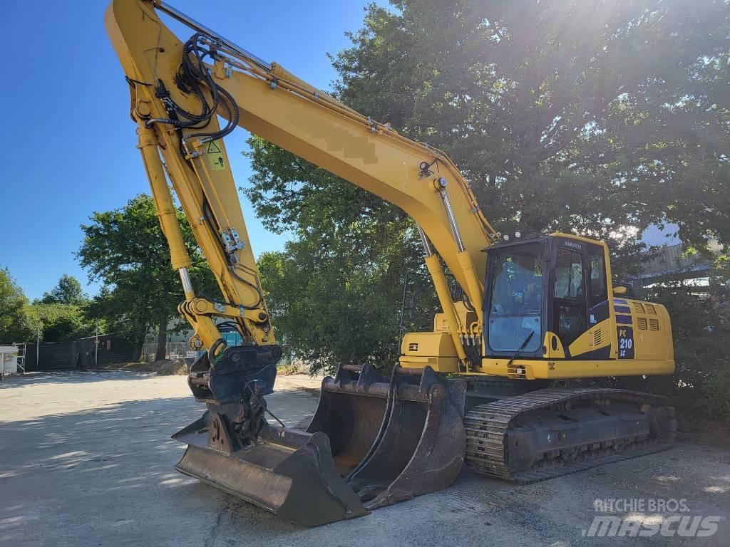 Komatsu PC210LC-11 Lánctalpas kotrók